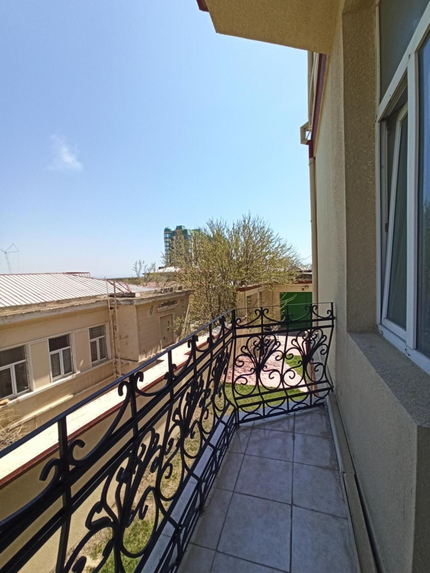 Red Roof Seaview Hotel Baku Ngoại thất bức ảnh