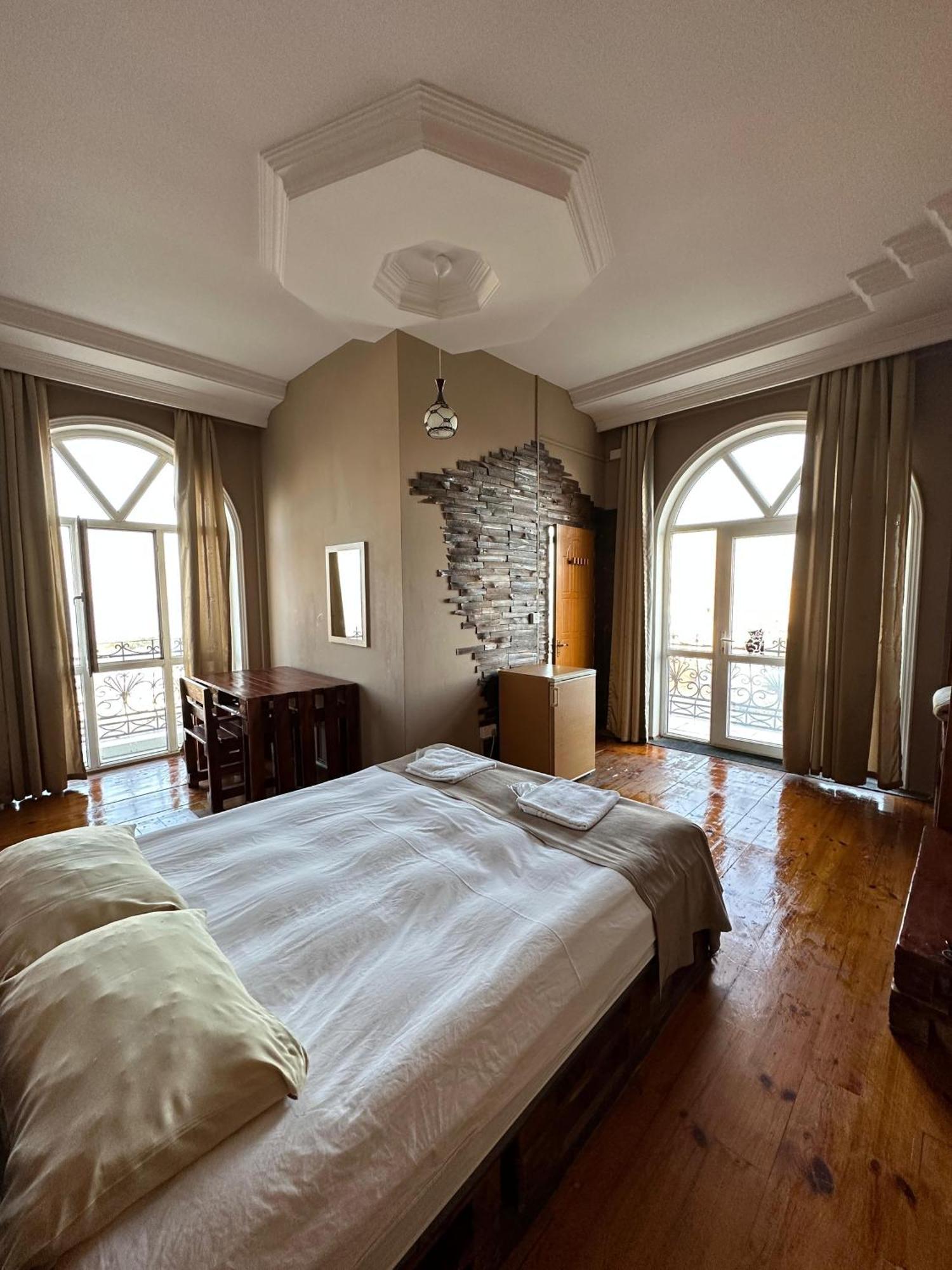 Red Roof Seaview Hotel Baku Ngoại thất bức ảnh
